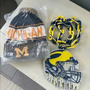Michigan Beanie & Drip Chain Set